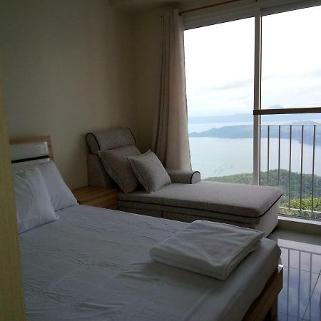 Taal Lake View Wind Residences By Smco Tagaytay City Eksteriør billede