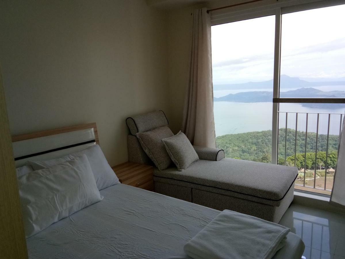 Taal Lake View Wind Residences By Smco Tagaytay City Eksteriør billede