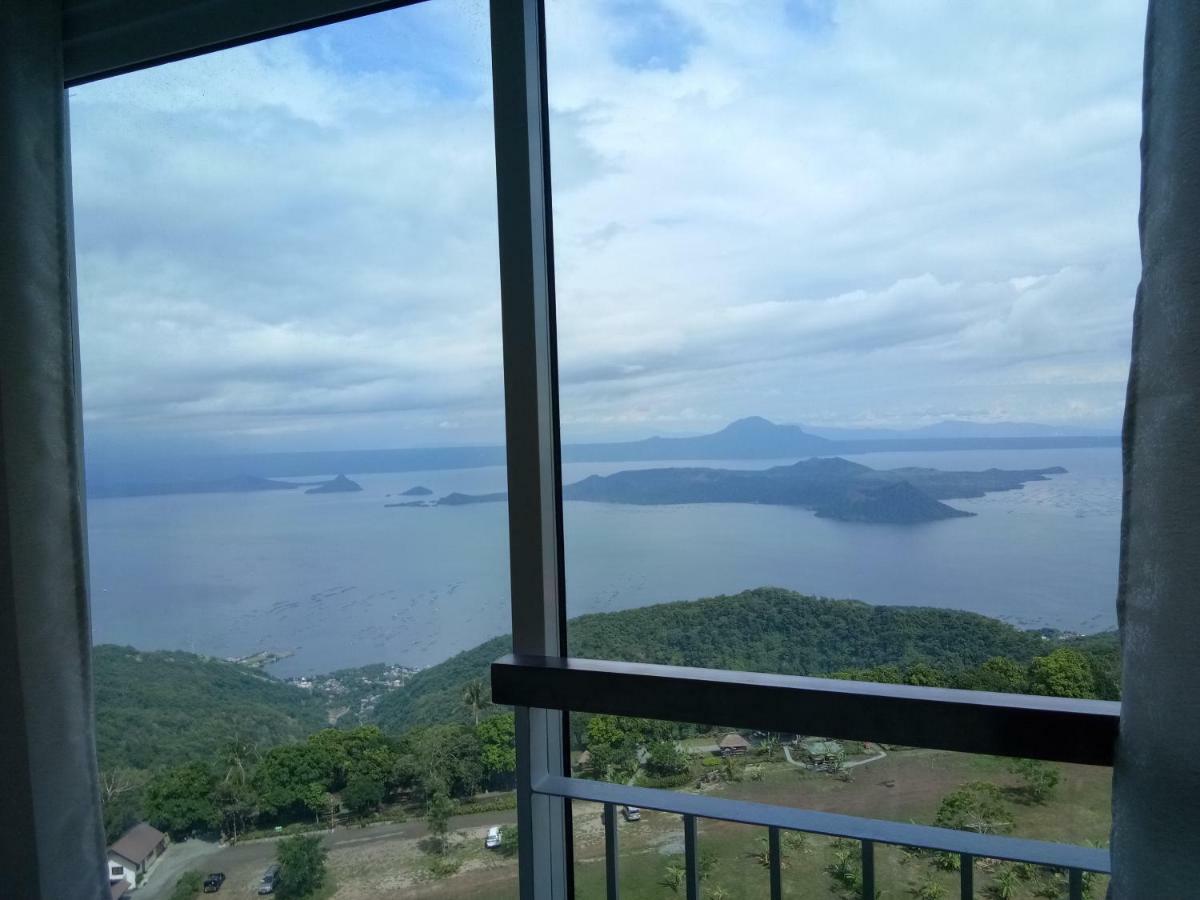 Taal Lake View Wind Residences By Smco Tagaytay City Eksteriør billede